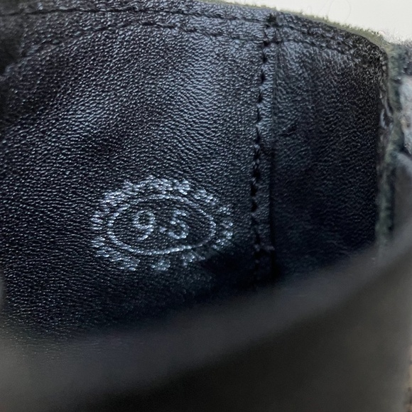 John Fluevog x Anna Sui Faux Furry Cow Print Booties US 9.5 EU 40 WITH BOX - Picture 6 of 9